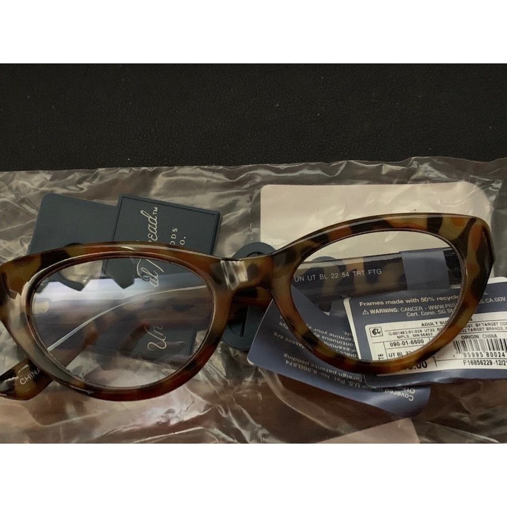 Universal Thread Women's Tortoise Print Cateye Blue Light Filtering Glasses - Picture 4 of 9